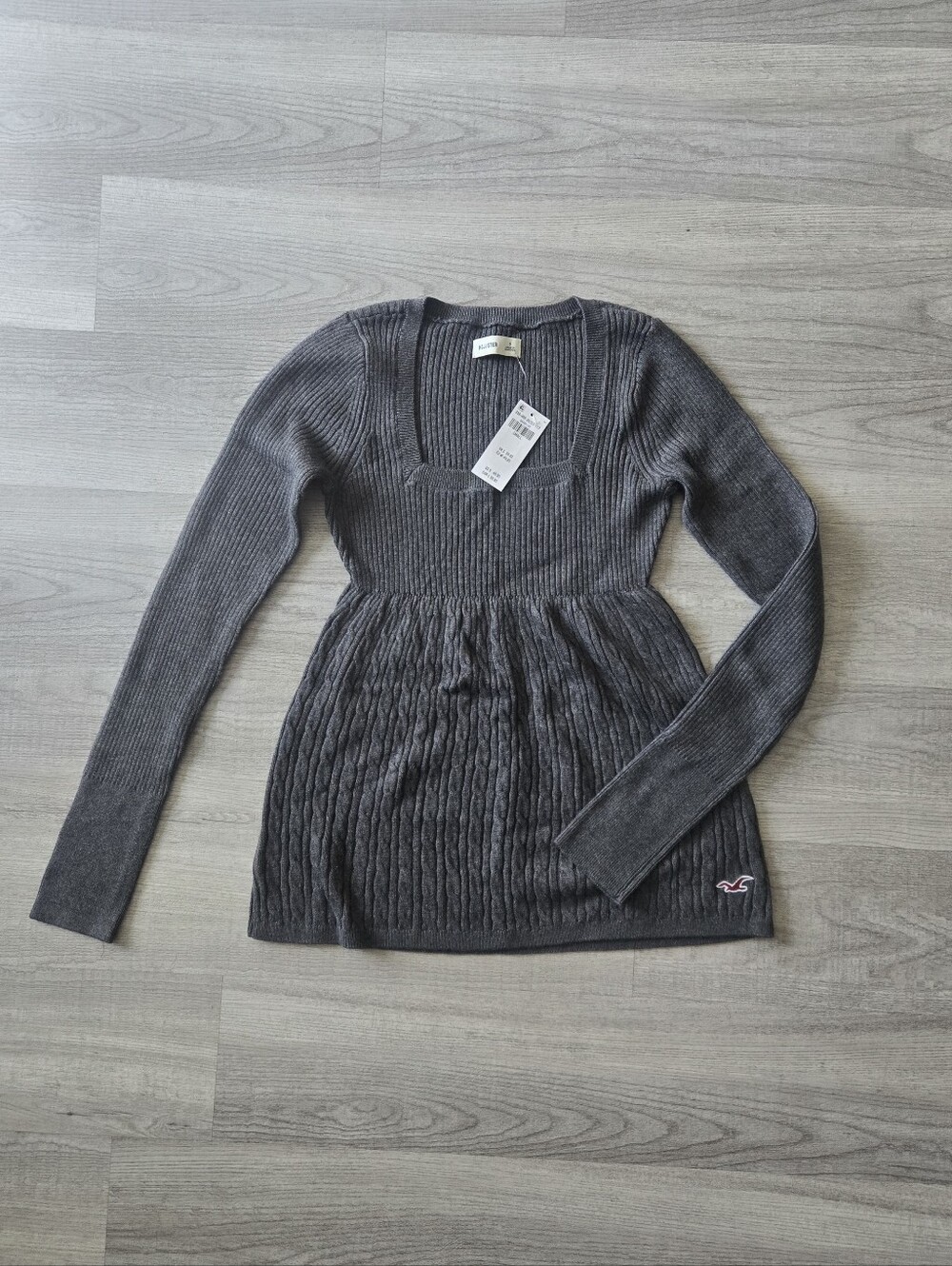 Hollister Charcoal Gray Knit Sweater Size Small, Brand New